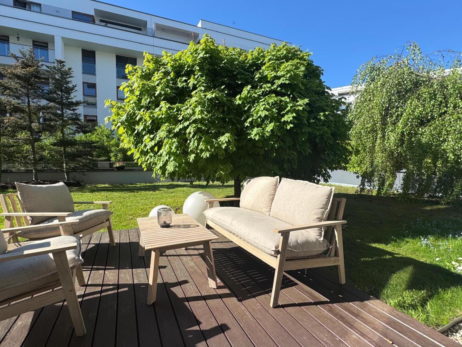 Wilanowska Apartment & Garden ワルシャワ エクステリア 写真